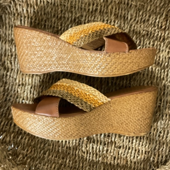 SOTTO SOPRA ITALIAN SANDALS PLATFORM WEDGE BEAUTIFUL WARM EARTH TONE COLORS SZ 8 - Picture 1 of 3